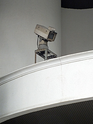 Behind The Montien Hotel - Rama IV - Bangkok - 28 July 2011 - 7:55